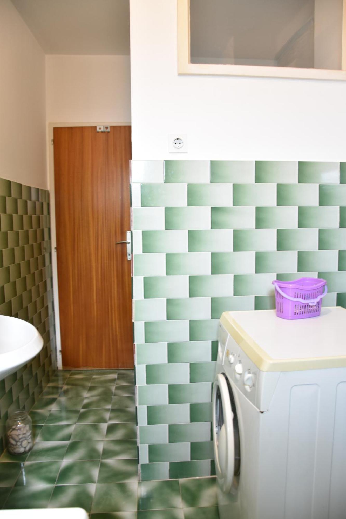 Apartman Miki Fazana Luaran gambar